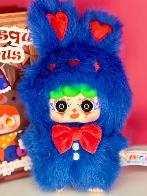 Migo Grotesque Circus Poker Blue Rabbit Plush ~ Designer Blind Box Pendant NEW