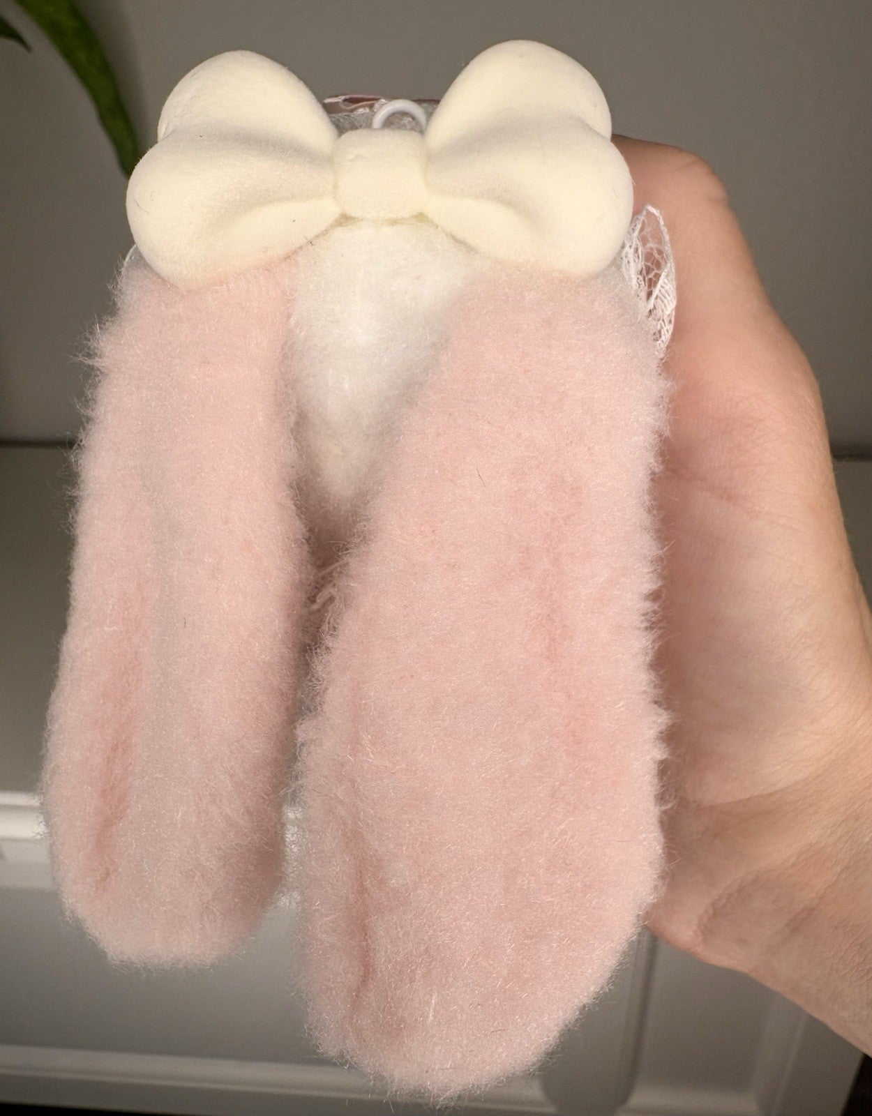 NOMMI BABY SWEETHEART BUNNY CHARM- Confirmed Mousse Sweet! 🩷🐇🩷