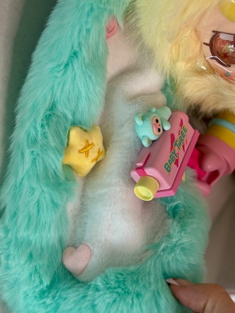 Baby Three BB3 Dreamweaver 400% Limited Edition Plush Figure AUTHENTIC RARE NEW