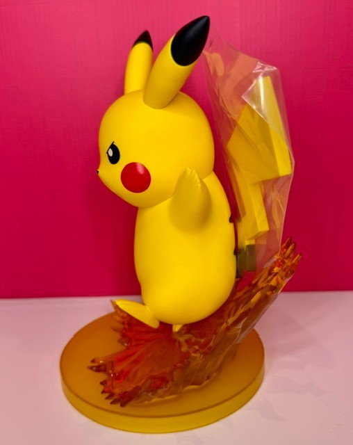 Funism Pokemon Prime Figure Pikachu Thunderbolt Statue New