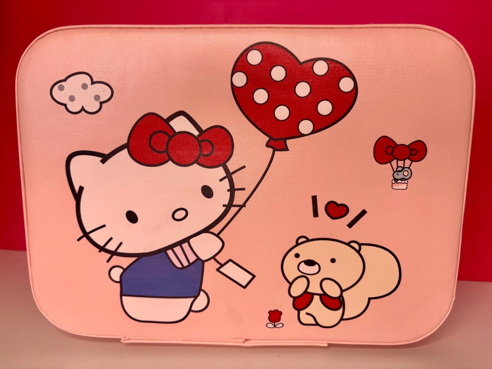 Sanrio Hello Kitty Hard Shell Makeup Case Travel Vanity + Free Labubu NEW