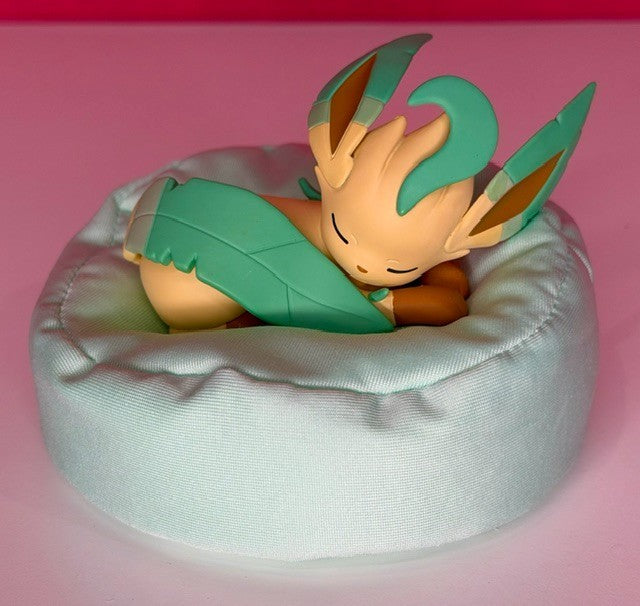 Hollybox Pokemon Eevee Evolutions Sweet Dreams Sleeping Figure - Choose Design