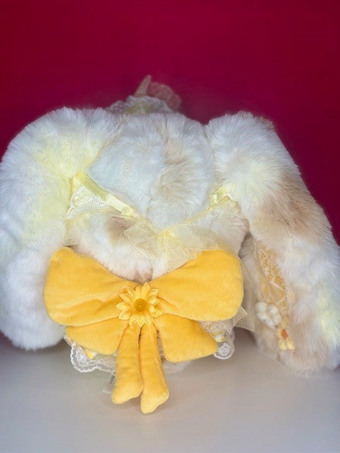 BabyThree BB3 Sun Blossom 400% Plush — Yellow Designer Blind Box Collectible